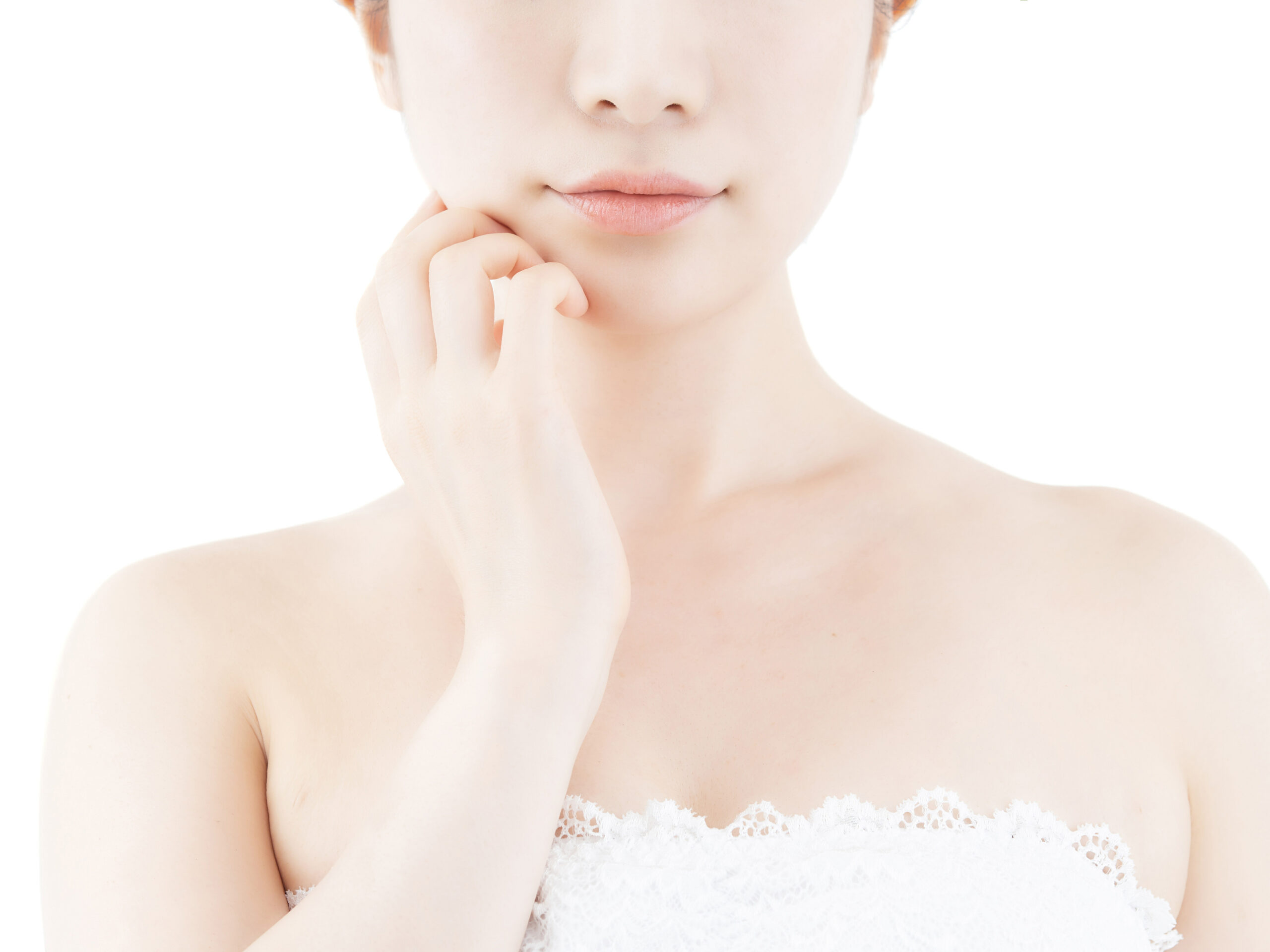 女性の口元